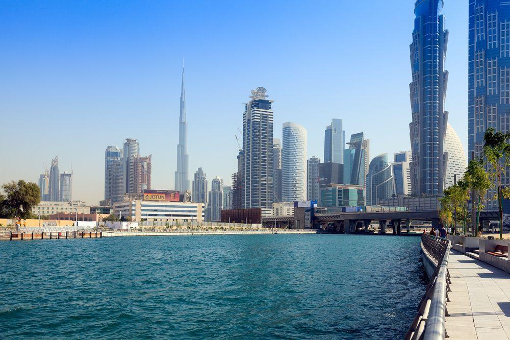 Holiday Inn Express Dubai Safa Park, An Ihg Hotel エクステリア 写真